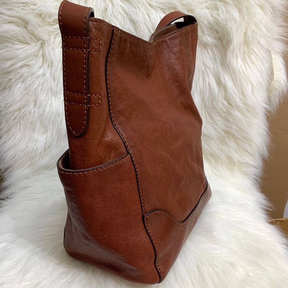 FRYE Vintage Deep Cognac Brown Leather Bucket Hobo Shoulder Bag - Picture 3 of 16